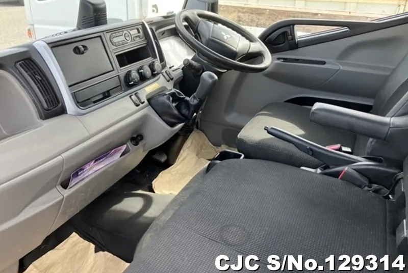 2019 Mitsubishi / Canter Stock No. 129314