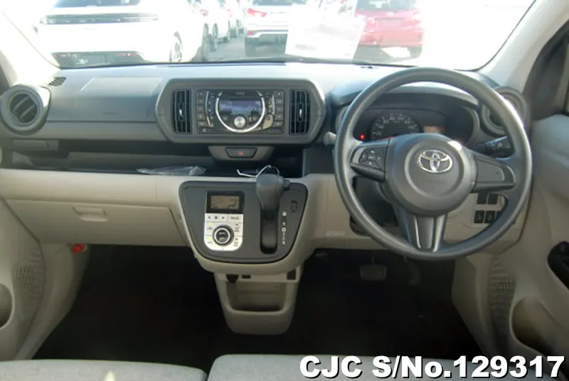 2016 Toyota / Passo Stock No. 129317