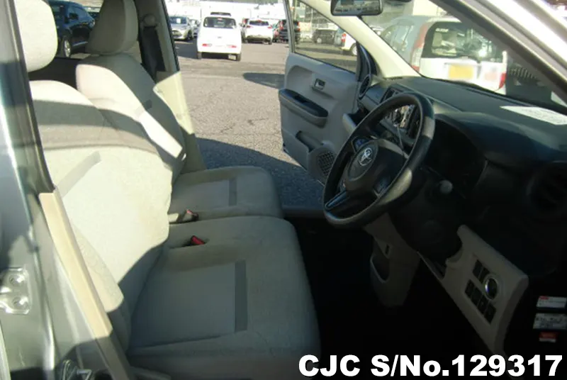 2016 Toyota / Passo Stock No. 129317