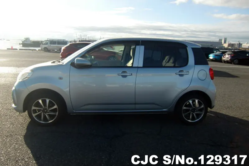 2016 Toyota / Passo Stock No. 129317