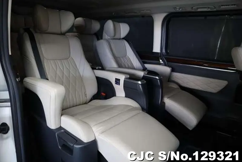 2021 Toyota / GranAce Stock No. 129321