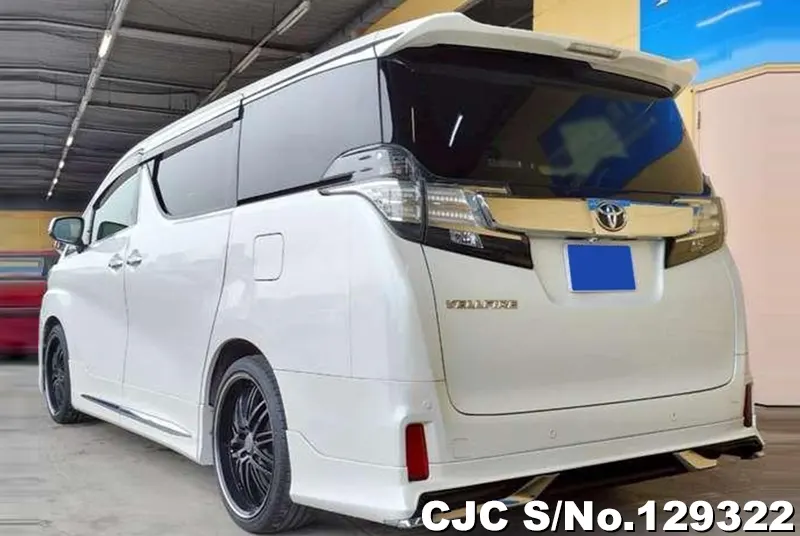 2017 Toyota / Vellfire Stock No. 129322