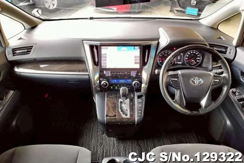 2017 Toyota / Vellfire Stock No. 129322