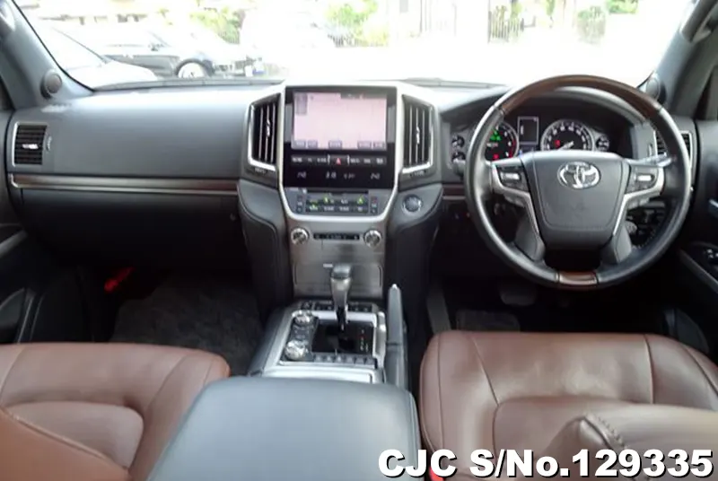 2020 Toyota / Land Cruiser Stock No. 129335