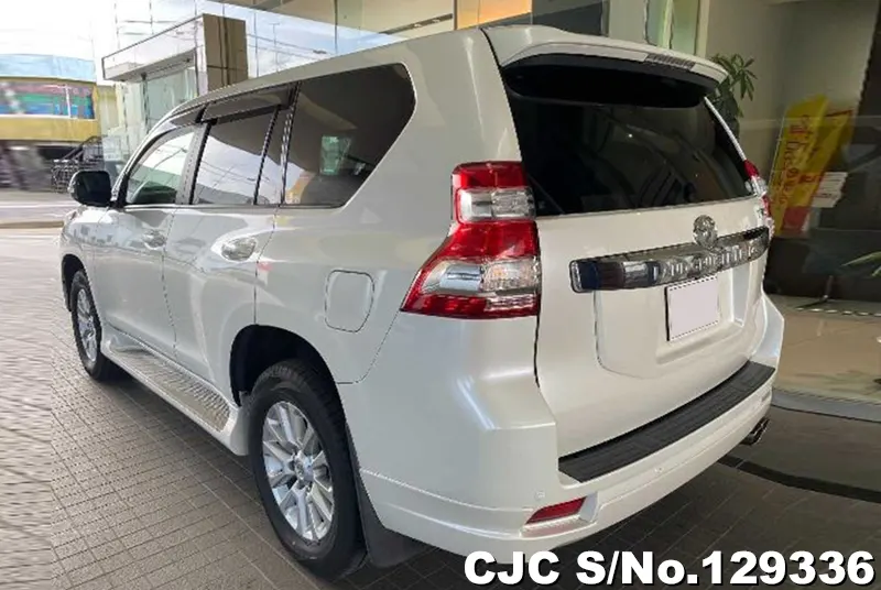 2017 Toyota / Land Cruiser Prado Stock No. 129336
