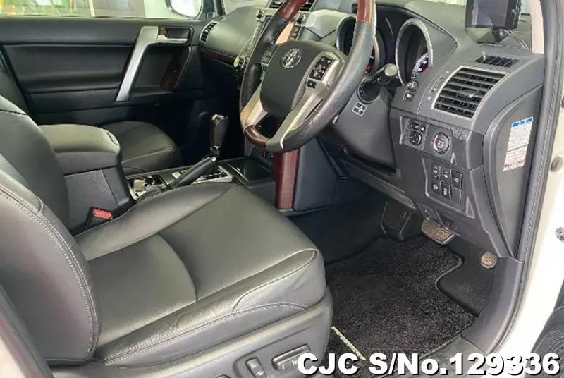 2017 Toyota / Land Cruiser Prado Stock No. 129336