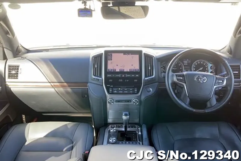 2020 Toyota / Land Cruiser Stock No. 129340