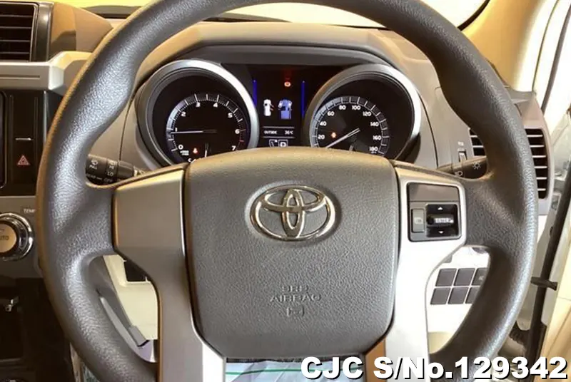 2016 Toyota / Land Cruiser Prado Stock No. 129342