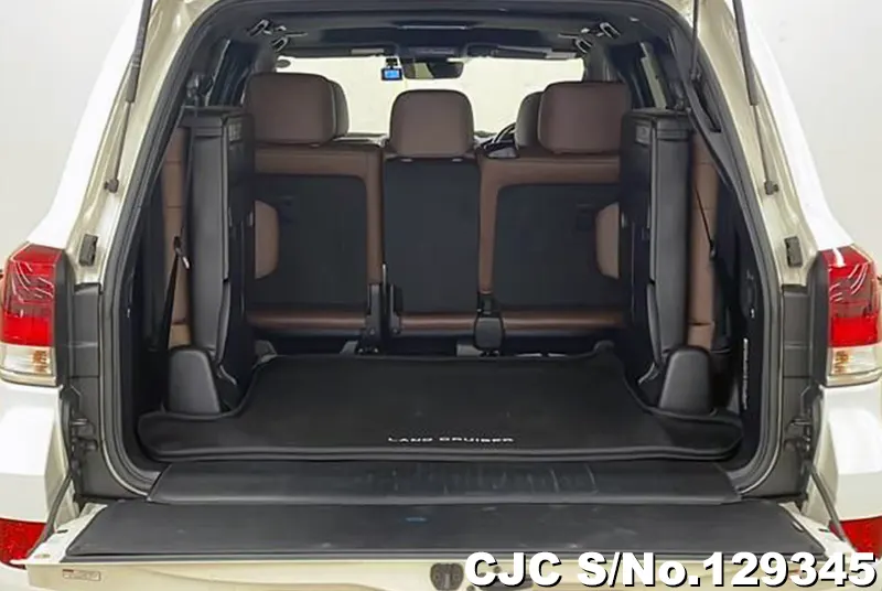 2019 Toyota / Land Cruiser Stock No. 129345