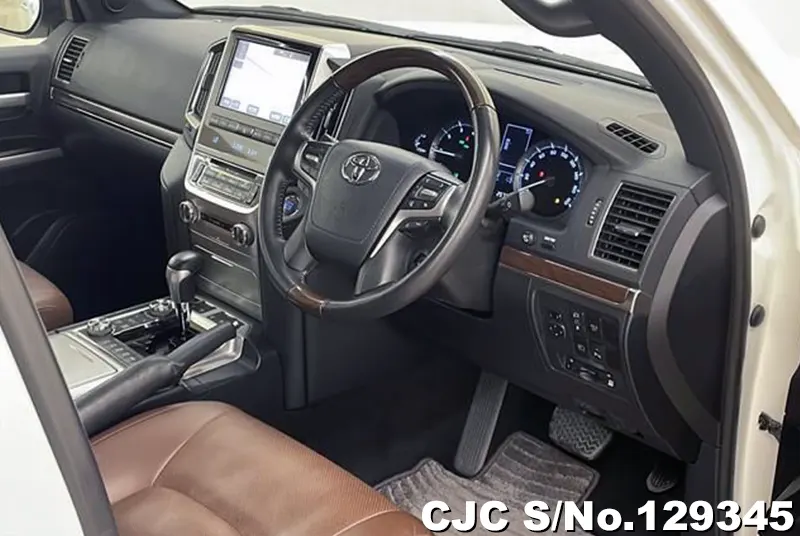 2019 Toyota / Land Cruiser Stock No. 129345