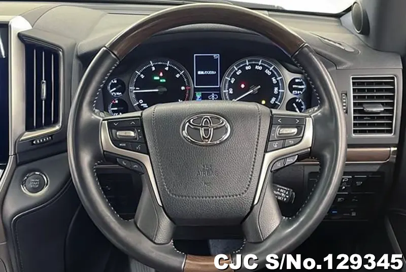 2019 Toyota / Land Cruiser Stock No. 129345