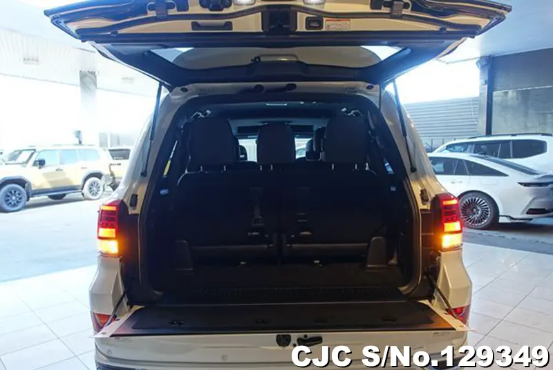 2020 Toyota / Land Cruiser Stock No. 129349