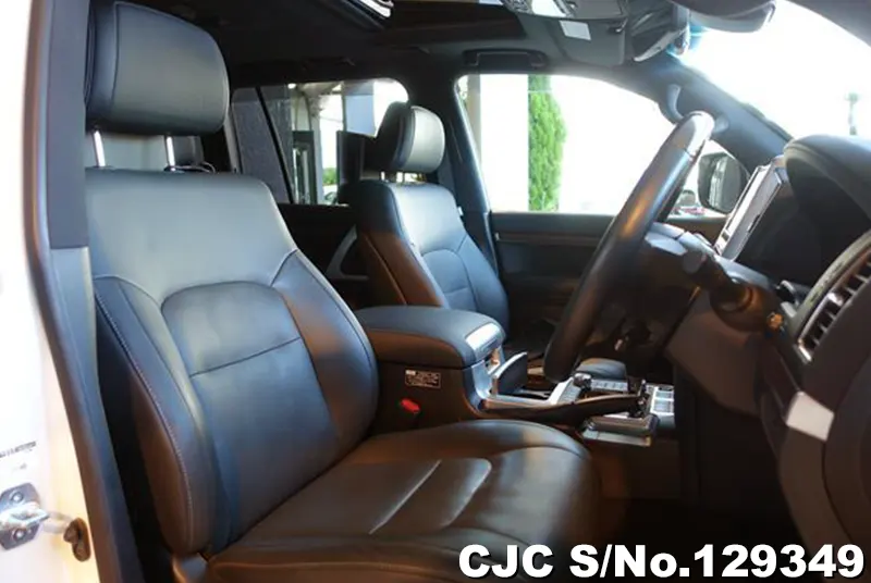 2020 Toyota / Land Cruiser Stock No. 129349