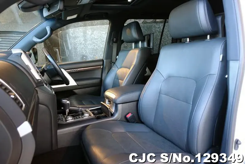 2020 Toyota / Land Cruiser Stock No. 129349