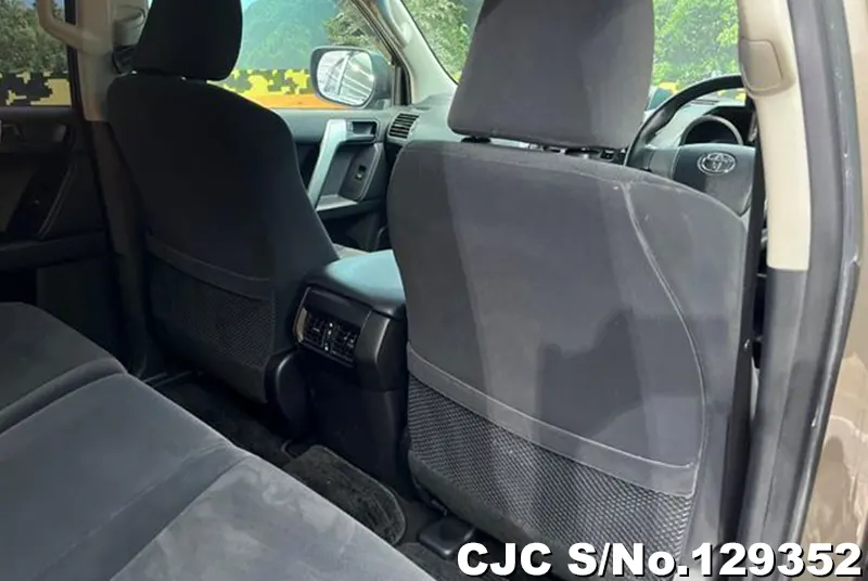 2016 Toyota / Land Cruiser Prado Stock No. 129352