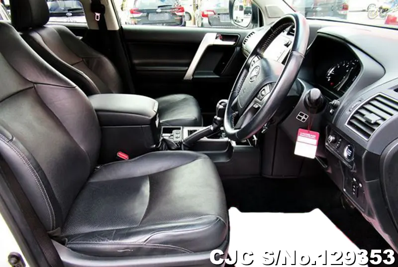 2017 Toyota / Land Cruiser Prado Stock No. 129353