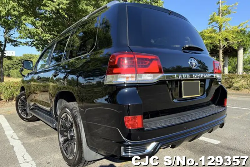 2018 Toyota / Land Cruiser Stock No. 129357