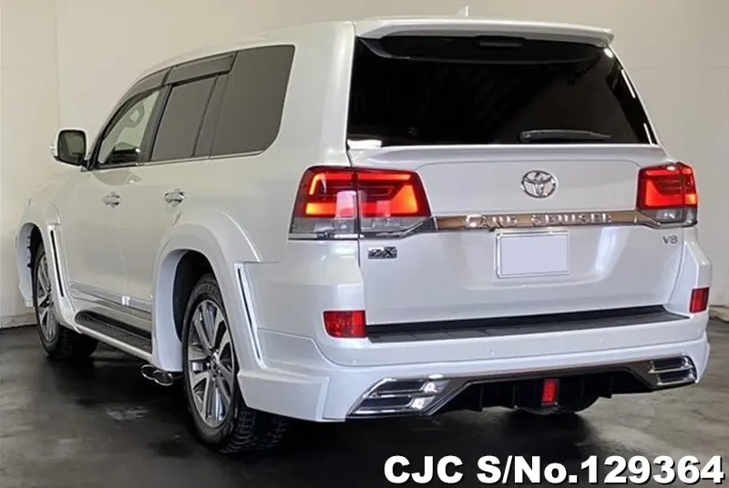 2020 Toyota / Land Cruiser Stock No. 129364