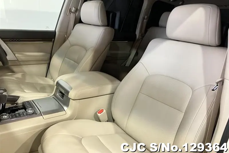 2020 Toyota / Land Cruiser Stock No. 129364