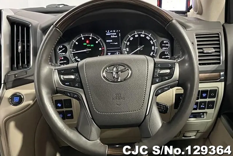 2020 Toyota / Land Cruiser Stock No. 129364
