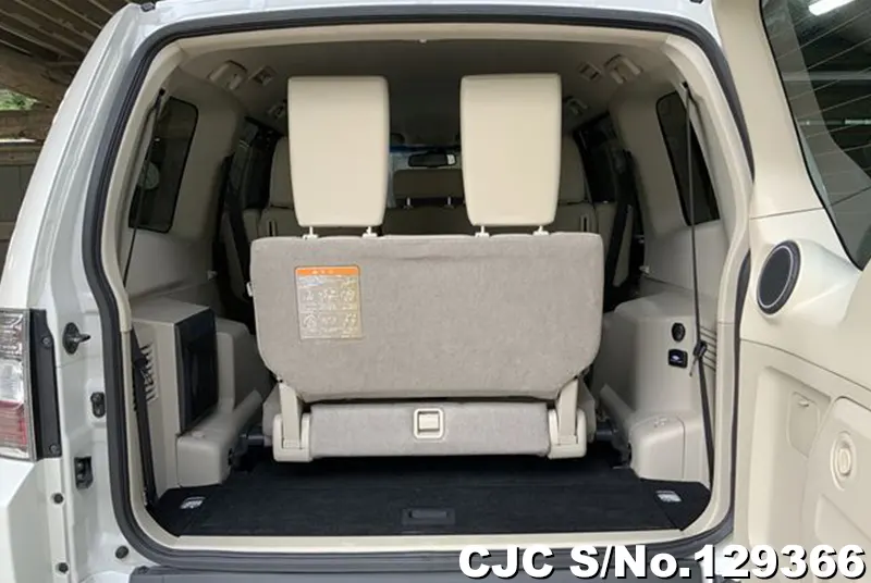 2014 Mitsubishi / Pajero Stock No. 129366