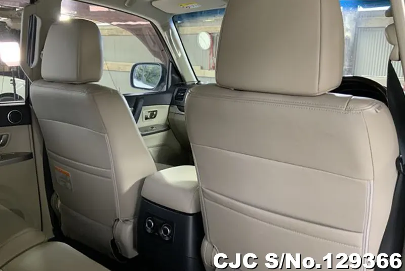 2014 Mitsubishi / Pajero Stock No. 129366