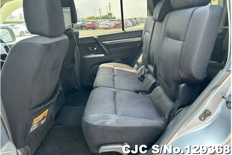 2013 Mitsubishi / Pajero Stock No. 129368