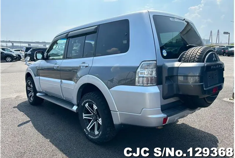 2013 Mitsubishi / Pajero Stock No. 129368