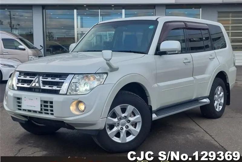 2013 Mitsubishi / Pajero Stock No. 129369