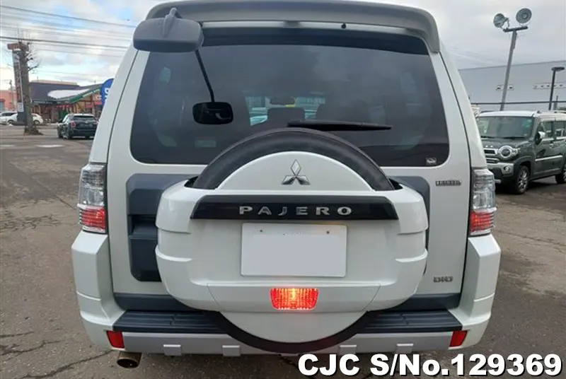 2013 Mitsubishi / Pajero Stock No. 129369