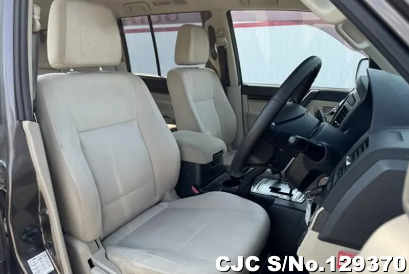 2014 Mitsubishi / Pajero Stock No. 129370