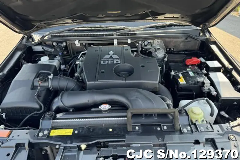 2014 Mitsubishi / Pajero Stock No. 129370