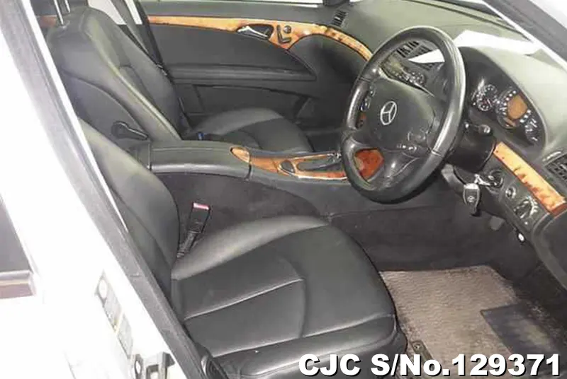 2007 Mercedes Benz / E Class Stock No. 129371