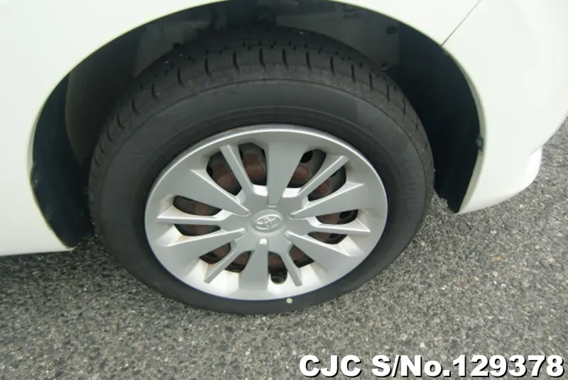 2016 Toyota / Passo Stock No. 129378