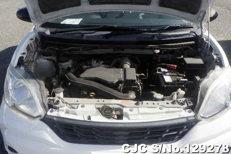 2016 Toyota / Passo Stock No. 129378