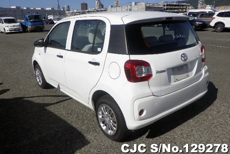 2016 Toyota / Passo Stock No. 129378