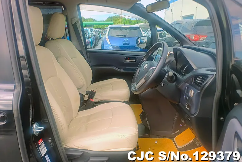 2015 Toyota / Voxy Stock No. 129379