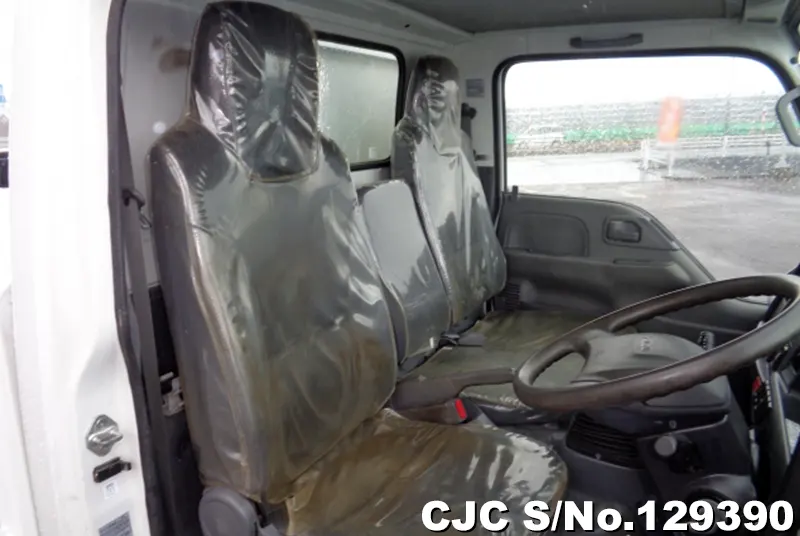 2017 Isuzu / Elf Stock No. 129390