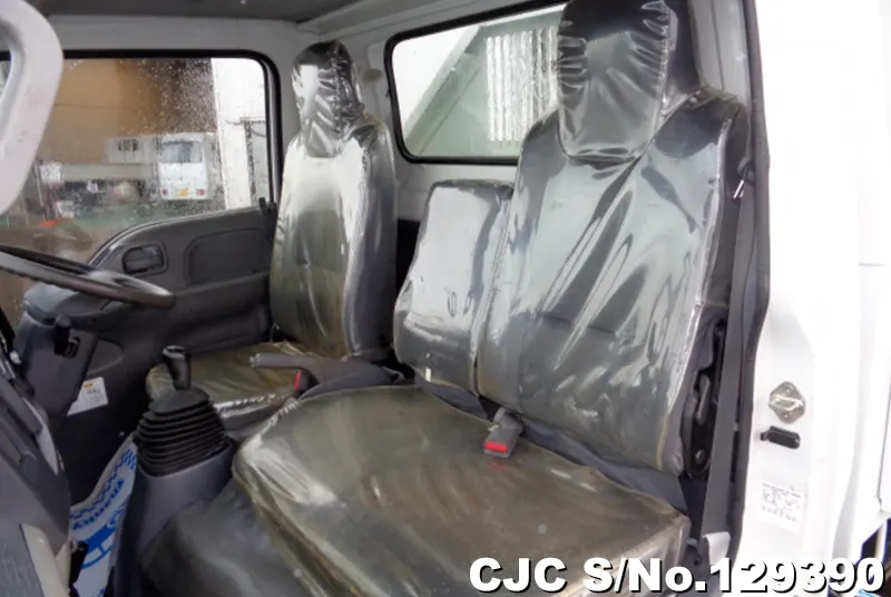 2017 Isuzu / Elf Stock No. 129390