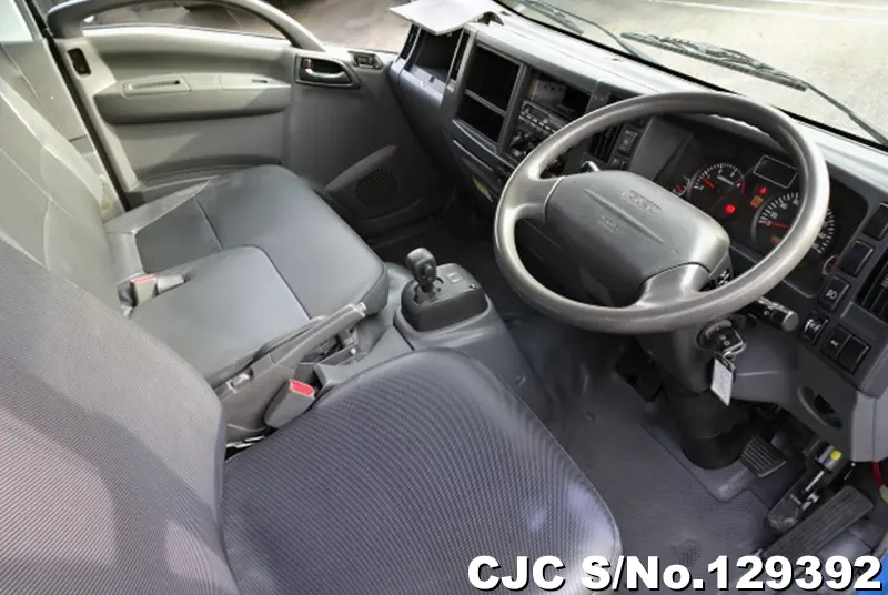 2009 Isuzu / Elf Stock No. 129392