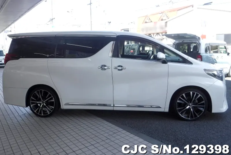 2015 Toyota / Alphard Stock No. 129398