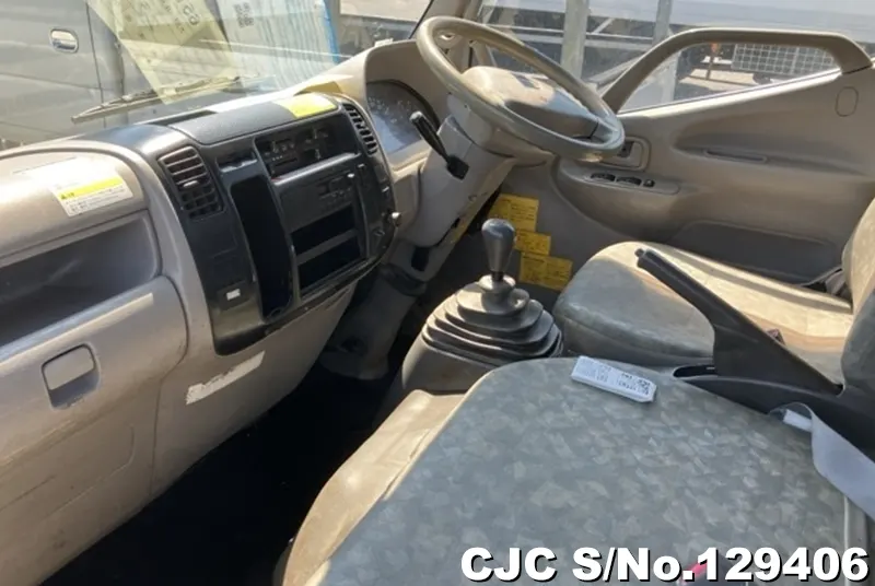 2010 Hino / Dutro Stock No. 129406