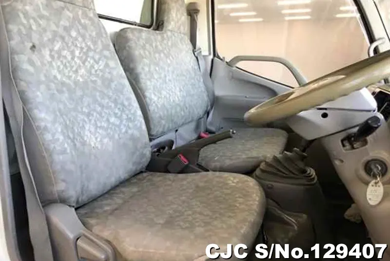 2010 Hino / Dutro Stock No. 129407