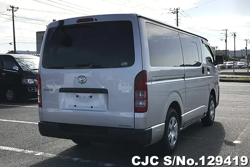 2016 Toyota / Hiace Stock No. 129419