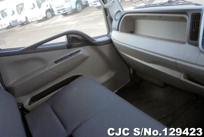 2019 Mitsubishi / Canter Stock No. 129423