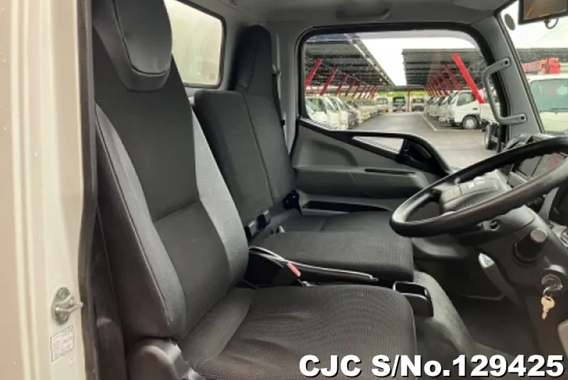 2020 Mitsubishi / Canter Stock No. 129425