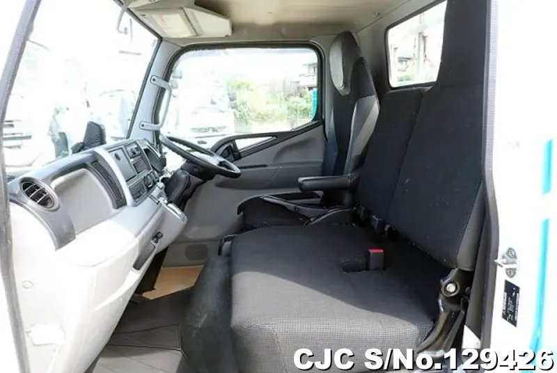 2020 Mitsubishi / Canter Stock No. 129426