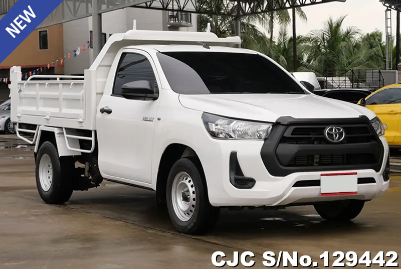 2023 Toyota / Hilux / Revo Stock No. 129442