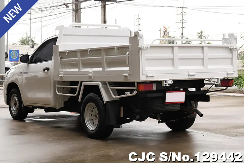 2023 Toyota / Hilux / Revo Stock No. 129442