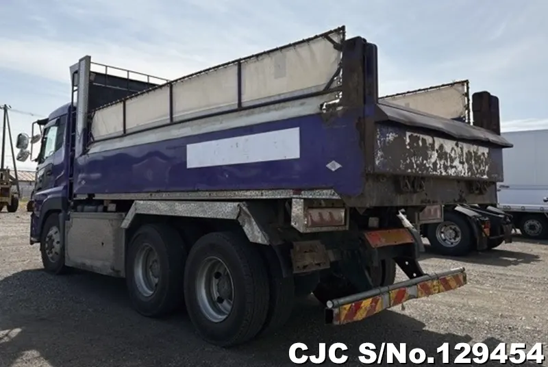 2005 Nissan / UD Stock No. 129454